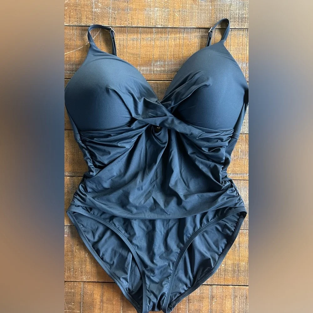 La Blanca Black Keyhole Shirred 1pc‎ Swimsuit 16 XL
